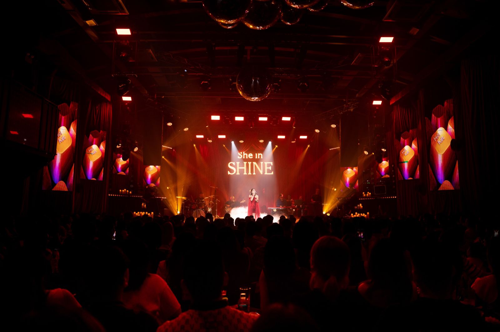She In Shine Show